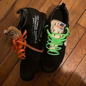 2017
Off-White x Air VaporMax 'The Ten'